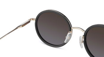 Das Bild zeigt die Sonnenbrille ALMAGRO von der Marke Etnia Barcelona in schwarz.